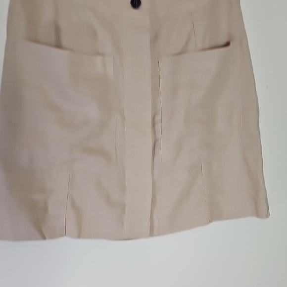 Banana Republic Tan Mini Skirt - Picture 4 of 7